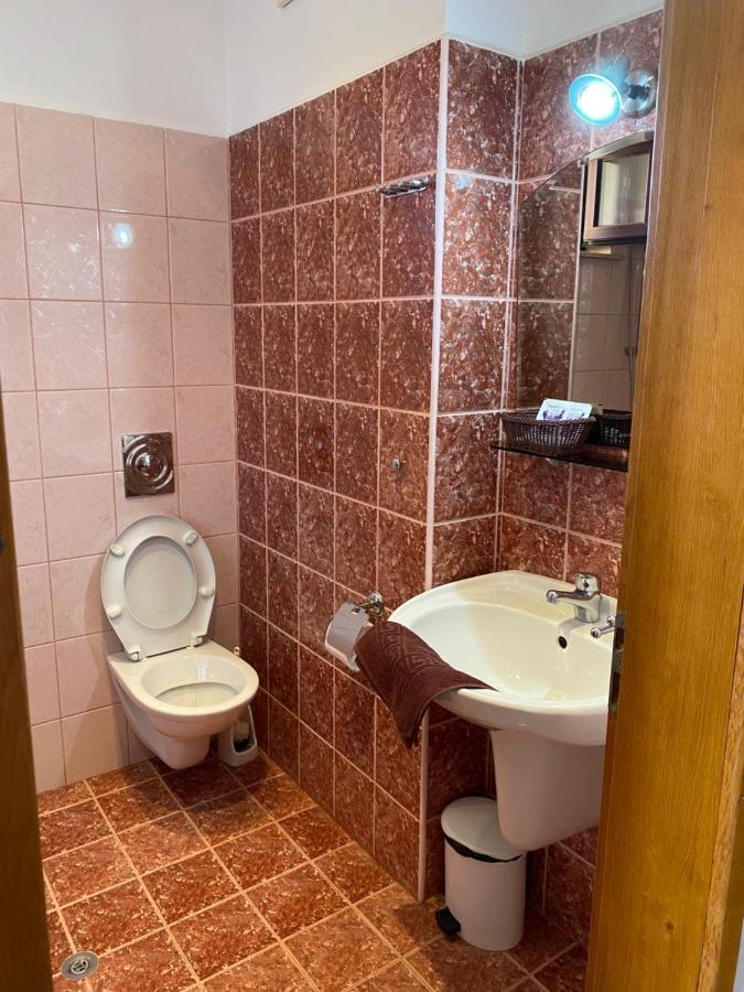 Family Hotel The Golden Fish Sozopol Exterior foto