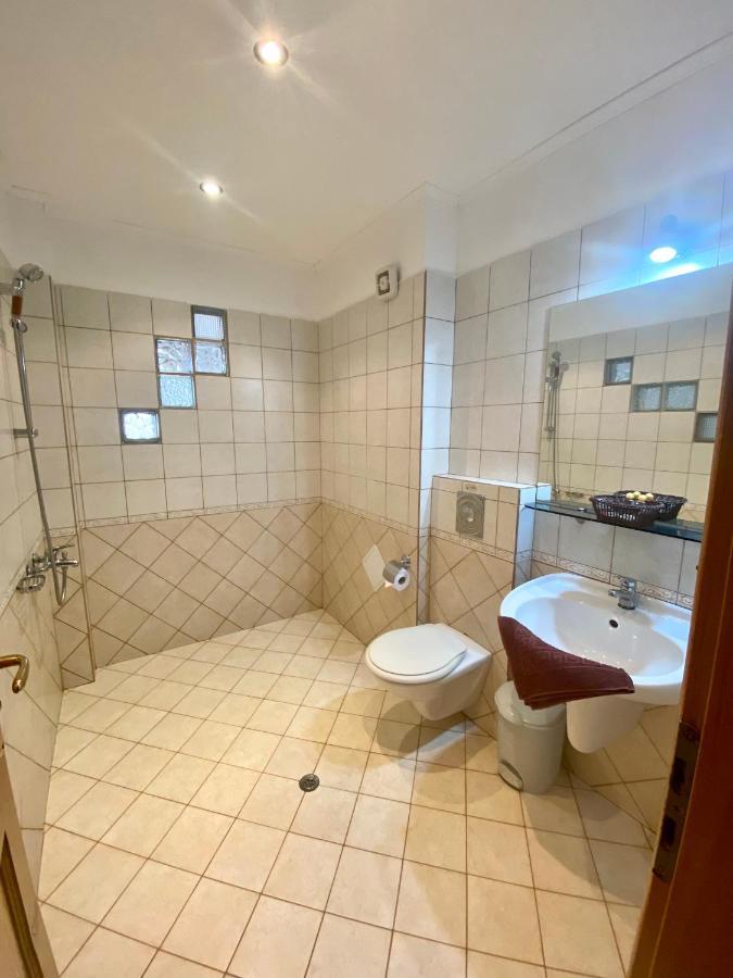 Family Hotel The Golden Fish Sozopol Exterior foto