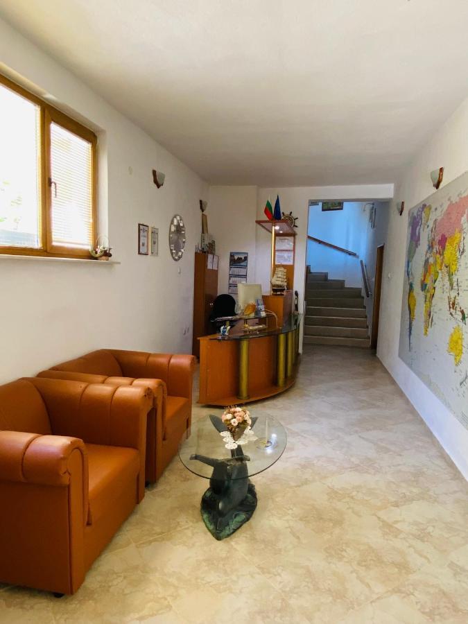 Family Hotel The Golden Fish Sozopol Exterior foto