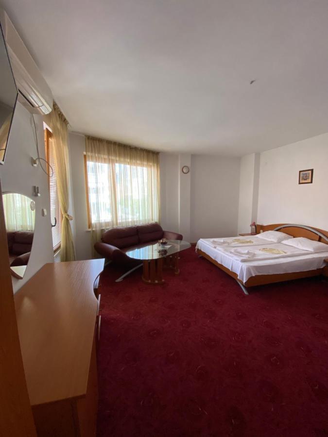 Family Hotel The Golden Fish Sozopol Exterior foto