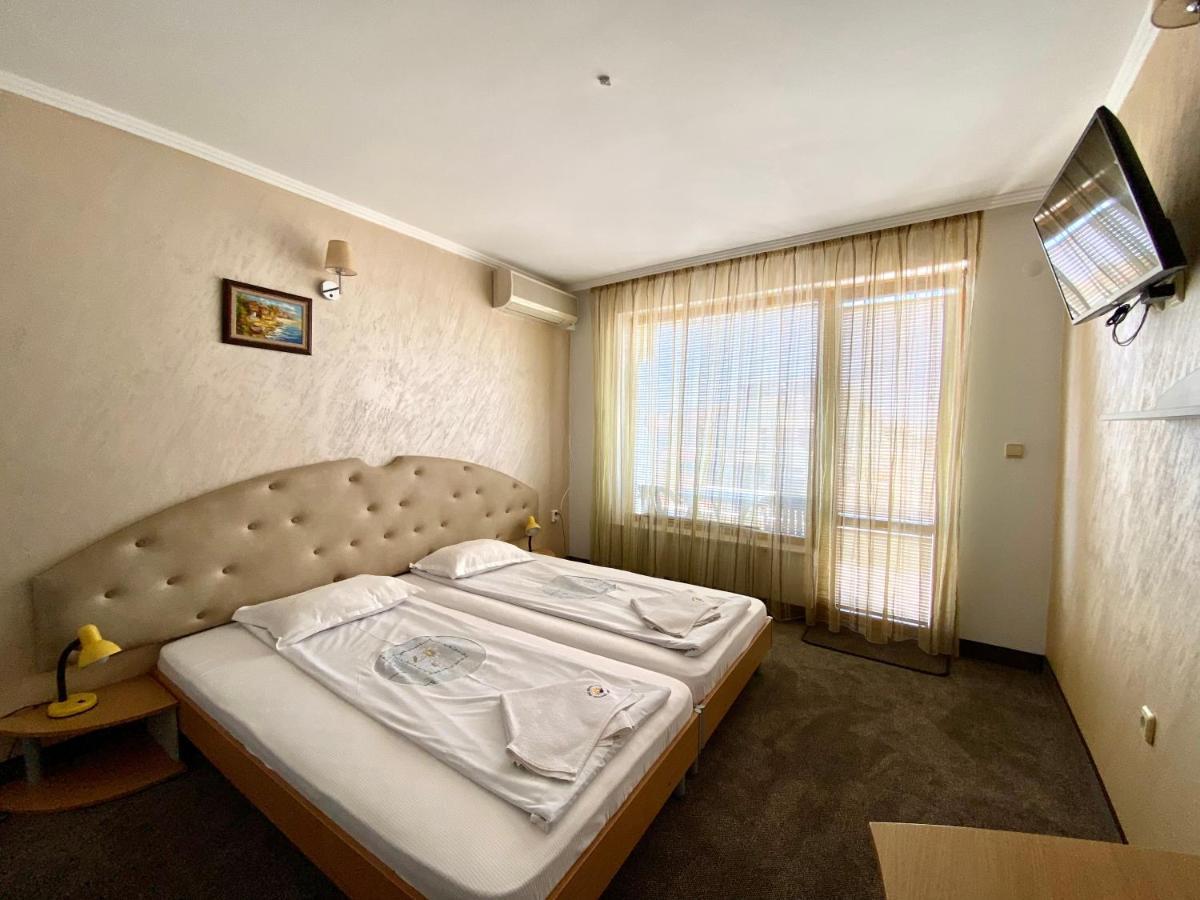Family Hotel The Golden Fish Sozopol Exterior foto