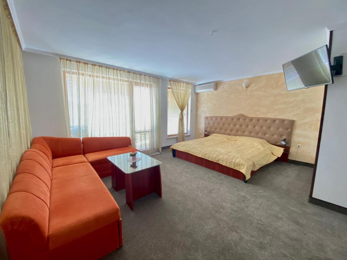 Family Hotel The Golden Fish Sozopol Exterior foto