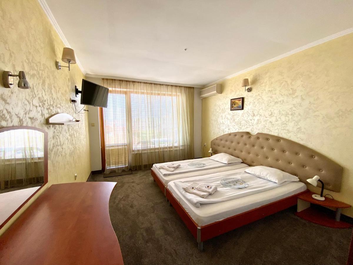 Family Hotel The Golden Fish Sozopol Exterior foto