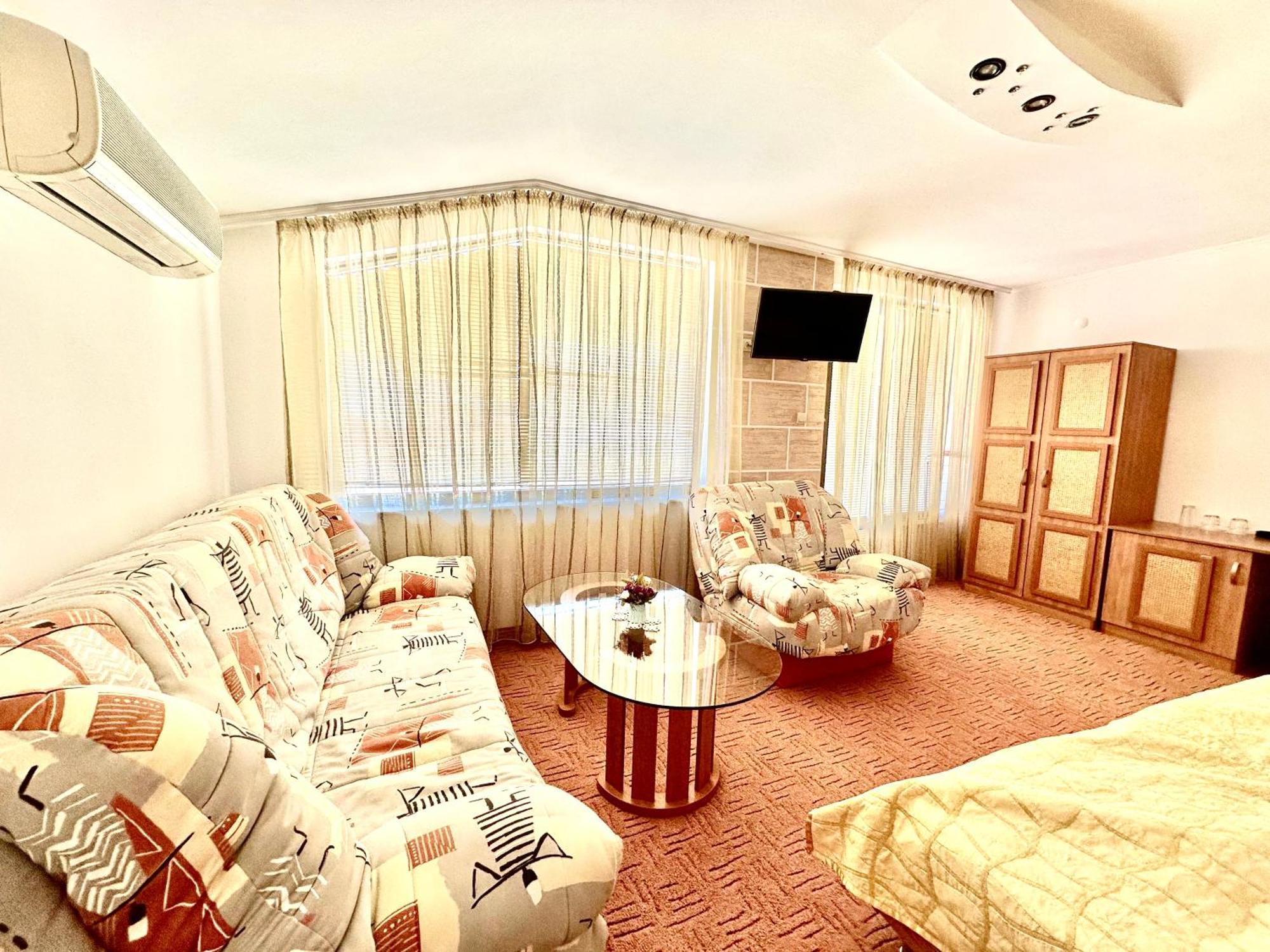 Family Hotel The Golden Fish Sozopol Exterior foto
