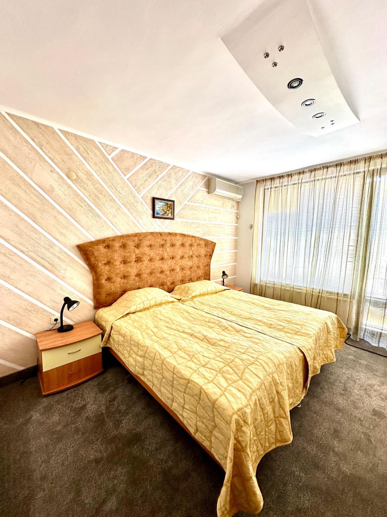 Family Hotel The Golden Fish Sozopol Exterior foto