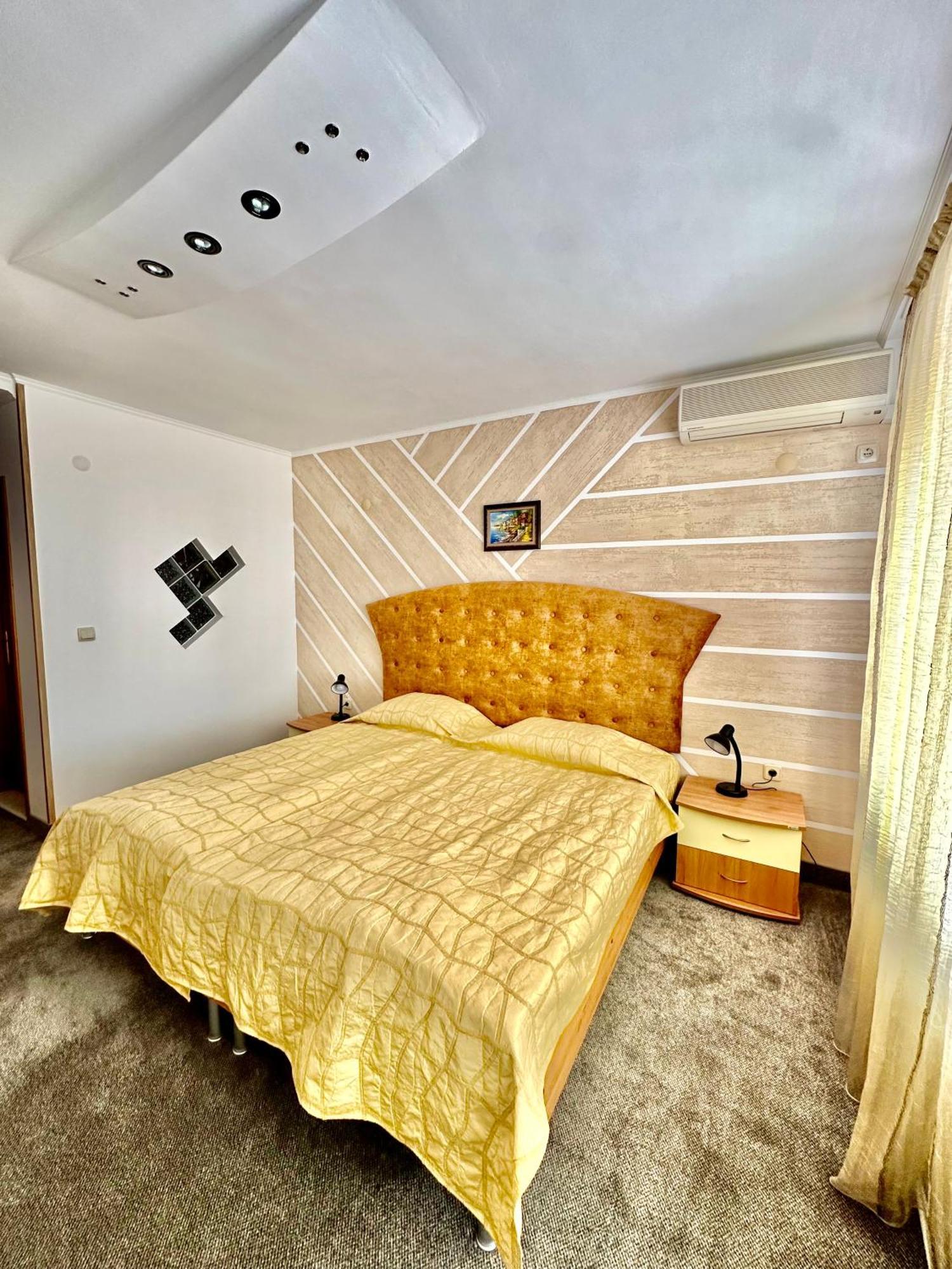 Family Hotel The Golden Fish Sozopol Exterior foto